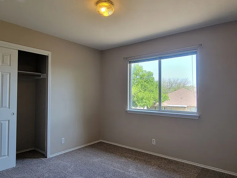 730 Blair Ave — Photo 11