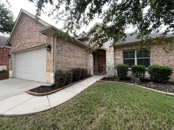2124 Jonathan Creek Dr, Little Elm, TX 75068