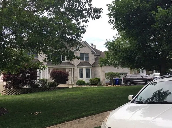 120 Shenandoah Blvd, Toms River, NJ 08753