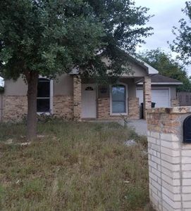 3331 Cuatro Vientos Dr, Laredo, TX, 78046