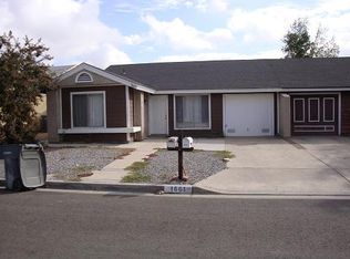 1661 Sycamore St, Perris, CA 92570