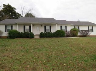 4322 Carl Jordan Rd, Oakland, KY 42159