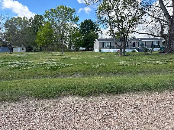 2nd image of 272 Eagle Rd