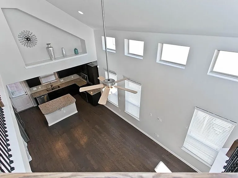 9802 Tanglemede St — Photo 27