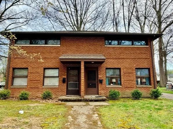 1150 Saxe Ave, Cuyahoga Falls, OH 44221