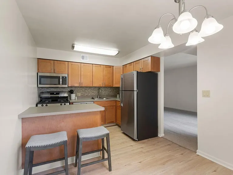 Powder Mill Apartments — Photo 23
