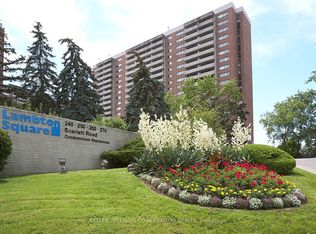 Lambton Square, Toronto, ON M6N 4X4