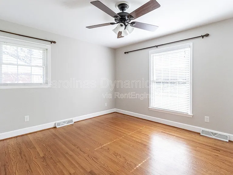 6618 Castlegate Dr — Photo 33