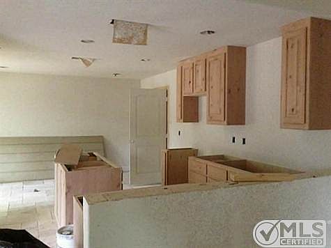5th image of 2224 Sierra Dr