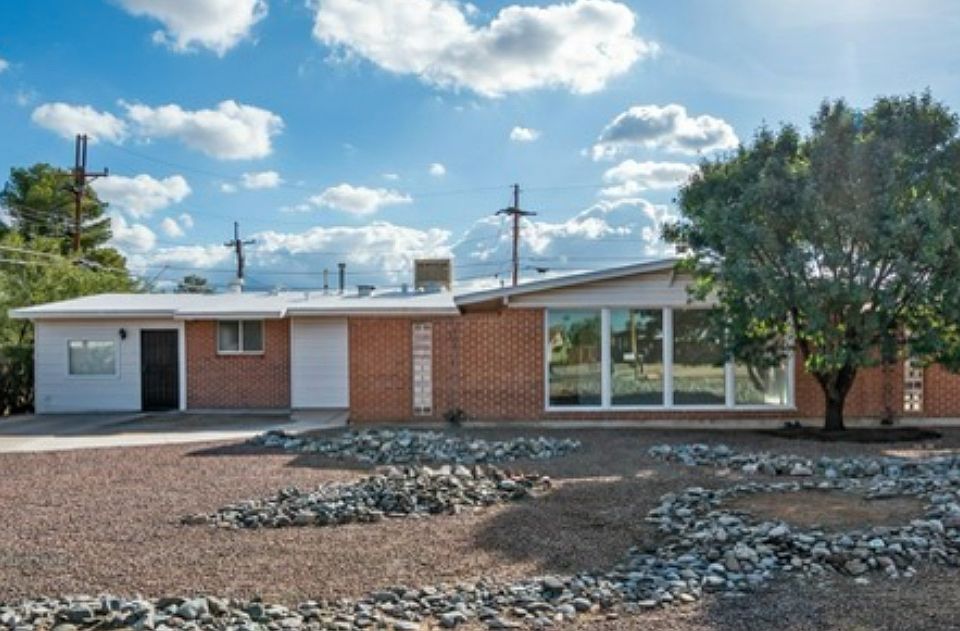 1st image of 8542 E Desert Steppes Dr