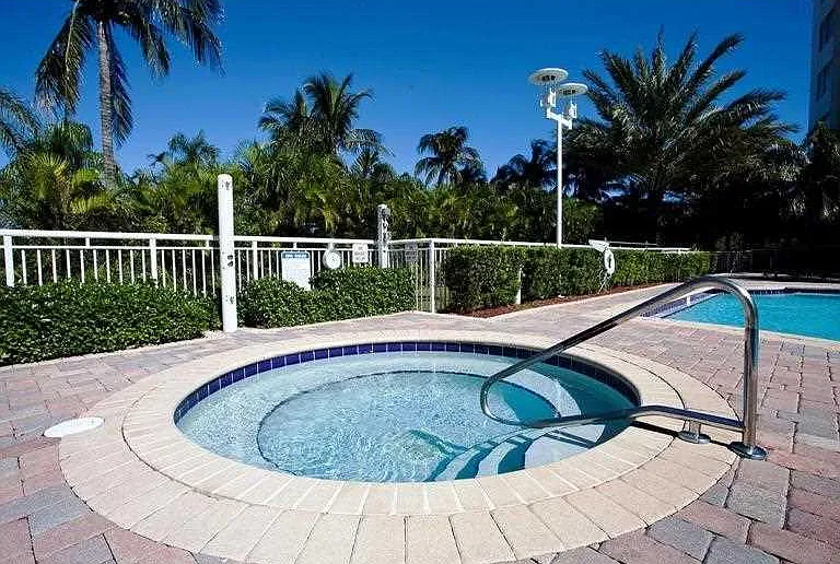1745 E Hallandale Beach Blvd #8 — Photo 6
