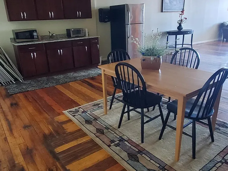 Riverbank Lofts — Photo 14