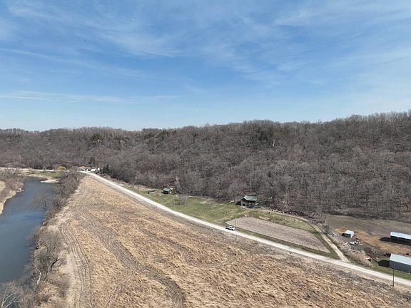 3rd image of 1969 Ferris Mill Rd