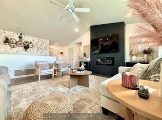 4372 Leon Cir, Grand Island, NE 68803