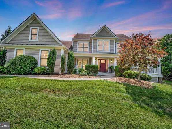 45 Turnstone Ct, Stafford, VA 22556