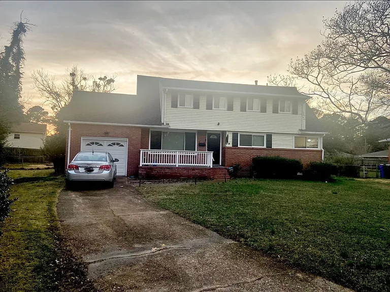 405 Poplar Hall Cir — Photo 6