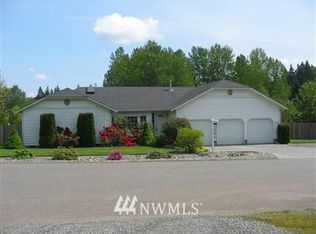 411 196th Ave E, Bonney Lake, WA 98391