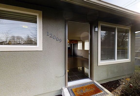 3rd image of 12009 C St S