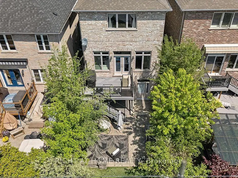 91B Evans Ave — Photo 36