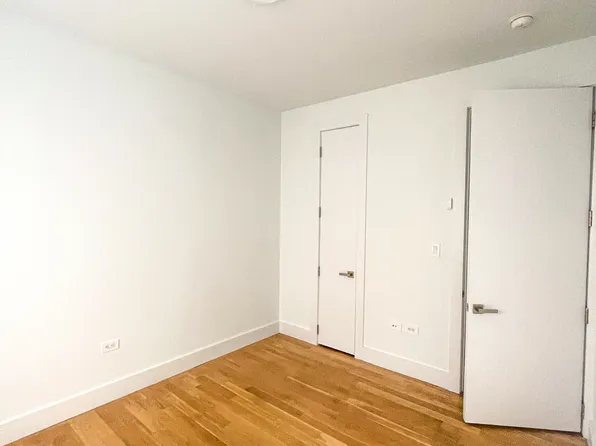 2107 Bedford Avenue image 8 of 14