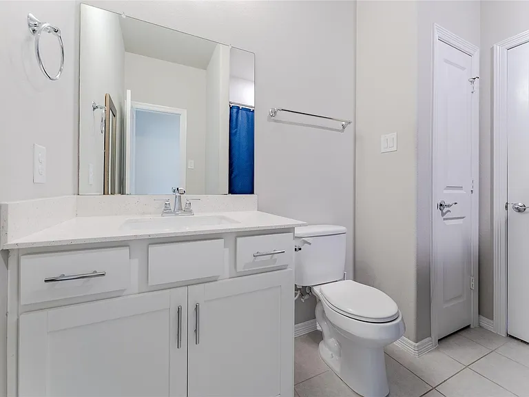 13806 Llano Basin Ct — Photo 32