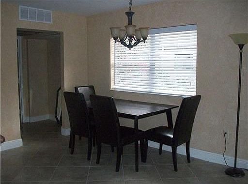 4th image of 214 Tuscany D