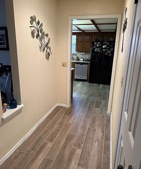 3508 Kings Way — Photo 3