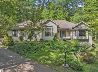 4447 Ground Pine Trl, Traverse City, MI