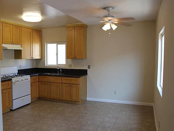 3rd image of 617 W Dryden St #5