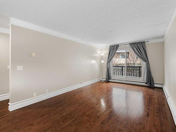 2nd image of 644 S Meredith Rd NE #203