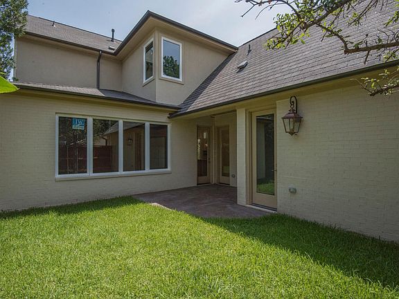 3rd image of 5528 Collinwood Ave