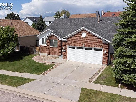 4th image of 7932 Ferncliff Dr