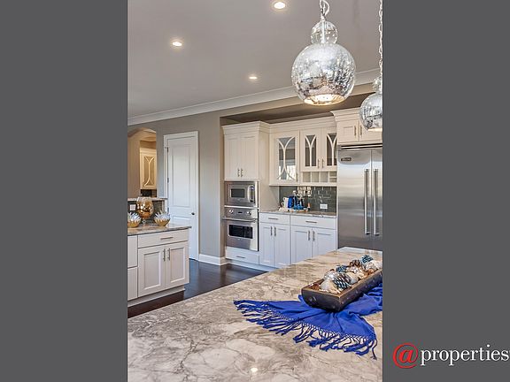 Butler Pantry
