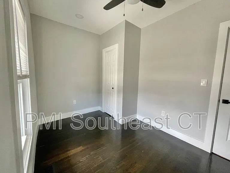 5 Hunters Rd #1 — Photo 11