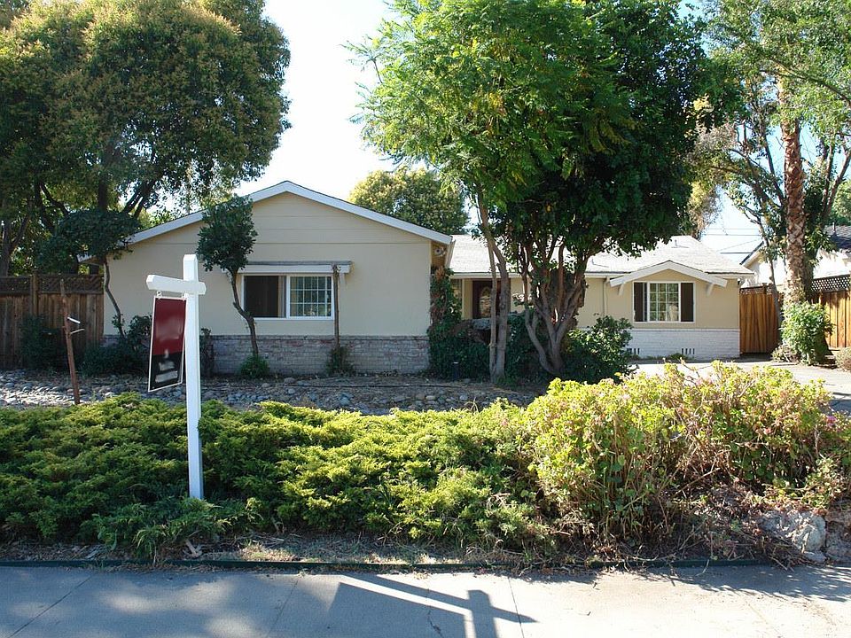1st image of 2903 Murtha Dr