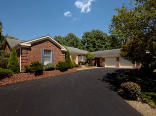 3669 Shen Lake Dr, Rockingham, VA 22801