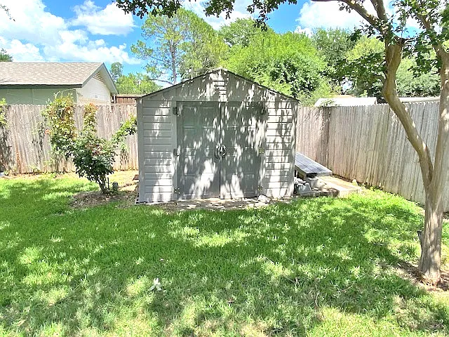 1818 Mission Dr — Photo 28