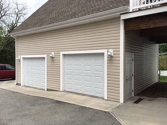 5th image of 235 W Main St Unit 203