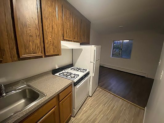5th image of 75-05 113th St #4H