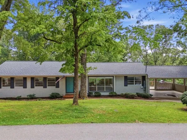 2251 Skyline Dr, Gainesville, GA 30501