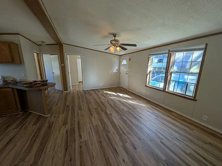 117 Cypress Rd — Photo 3