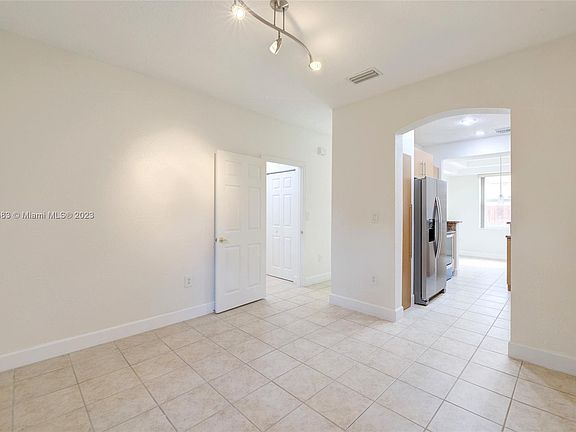 5th image of 808 NW 170th Ter #808