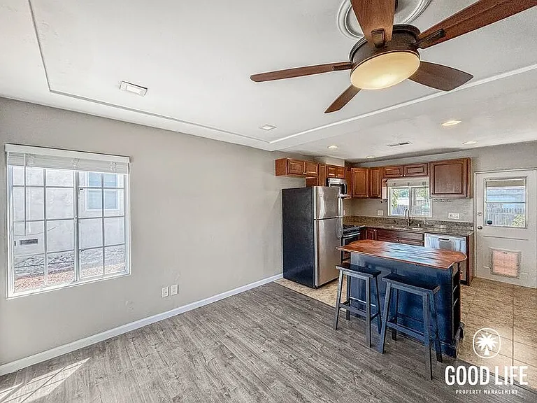 6209 Malcolm Dr — Photo 8