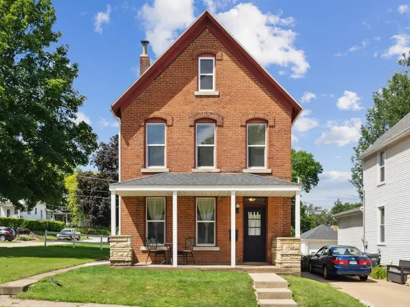 1705 N Algona St, Dubuque, IA 52001