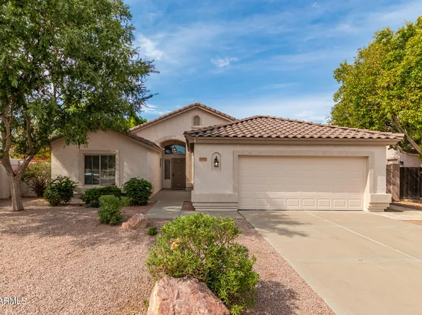 1072 W BRUCE Avenue, Gilbert, AZ 85233