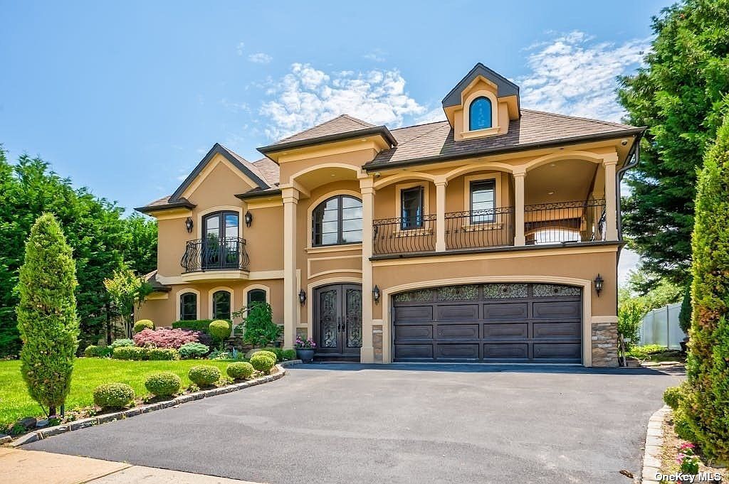 27 Anchor Drive, Massapequa, NY 11758 Zillow