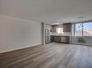 1611 N Hobart Blvd #24B, Los Angeles, CA 90027