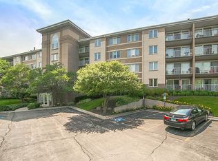 480 E Montrose Ave APT 203, Wood Dale, IL 60191