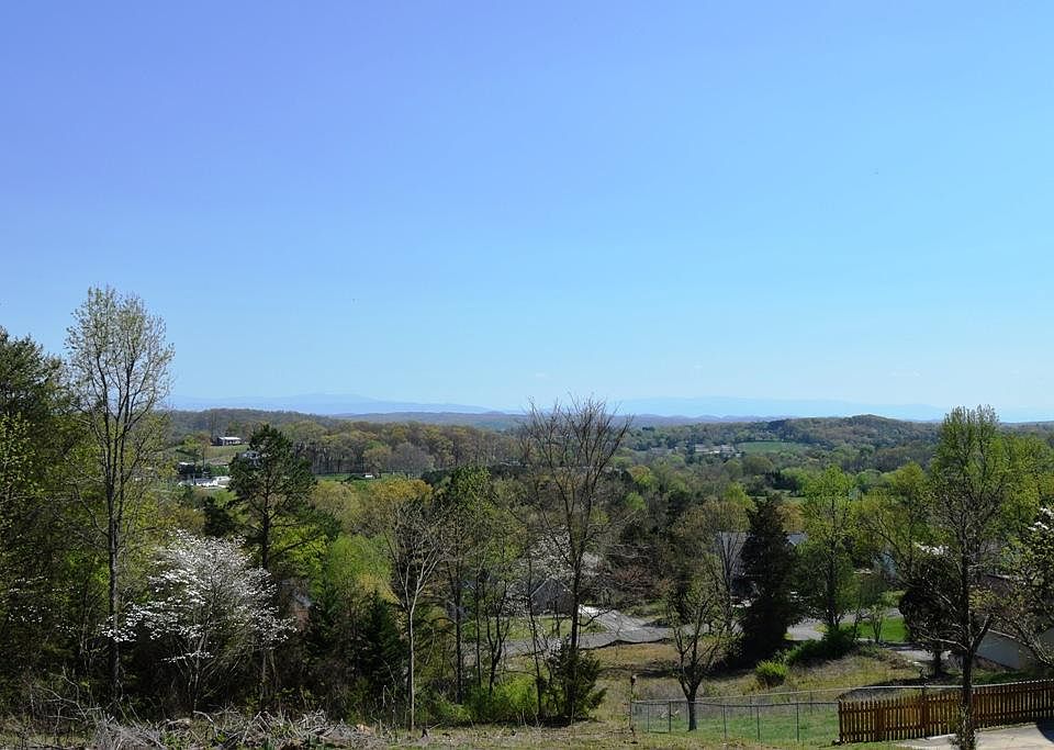 2nd image of Little Mountain Ln