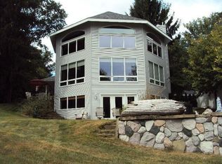 70 N Patterson Rd, Wayland, MI 49348